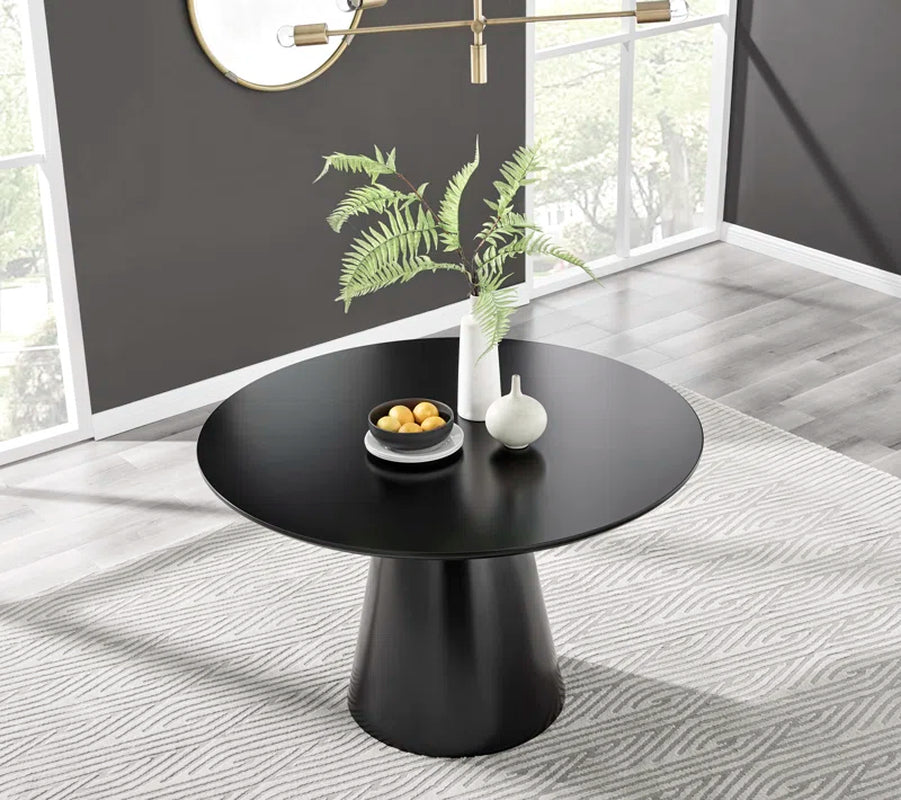 Edzard Statement Pedestal round Dining Table Set in Black & 4 Luxury Velvet Dining Chairs