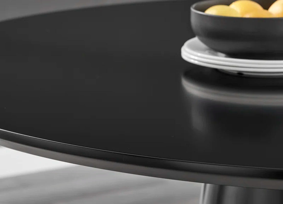 Edzard Statement Pedestal round Dining Table Set in Black & 4 Luxury Velvet Dining Chairs